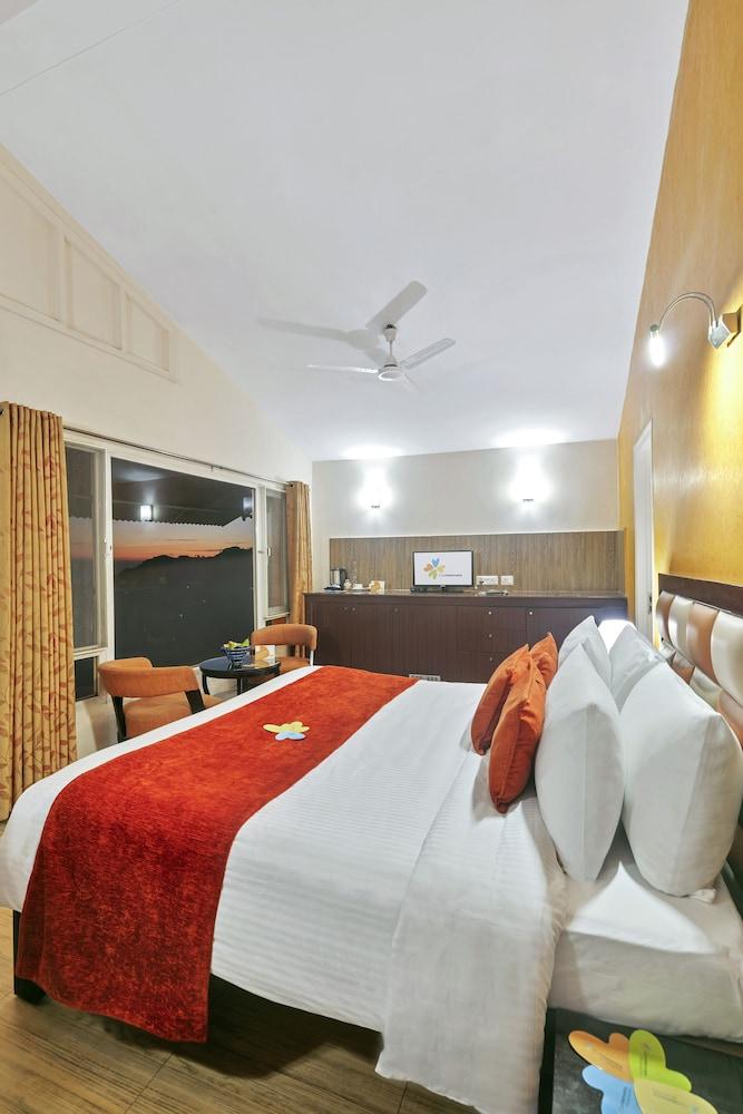 Club Mahindra Mussoorie Hotel Exterior photo