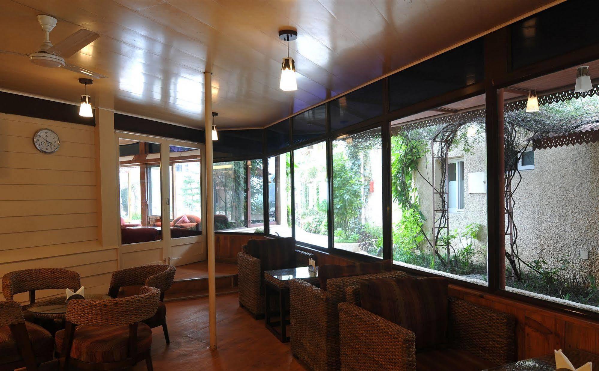 Club Mahindra Mussoorie Hotel Exterior photo