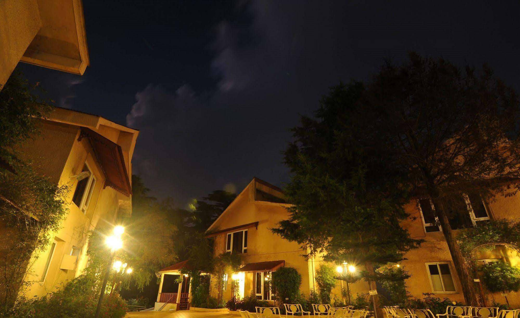 Club Mahindra Mussoorie Hotel Exterior photo